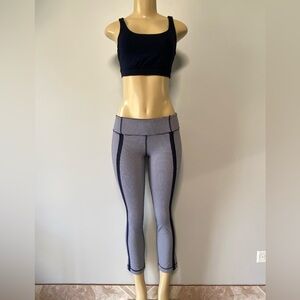 Lululemon Athletica Blue and White Leggings Size 4 & Bra Sz 6